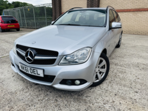 2011 Mercedes-Benz C Class 2.1 C200 Cdi Blueefficiency Se Edition 125 in Silver — image 2