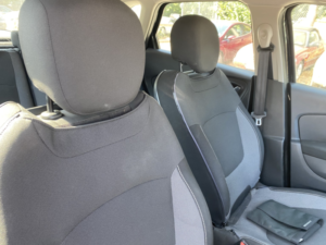 2015 Renault Captur 0.9 Dynamique Nav Tce 90 in Black — image 6
