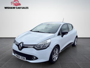 2014 Renault Clio 1.2 Dynamique Medianav 1.2 16v 75 in White — image 3