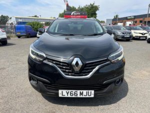 2016 Renault Kadjar 1.5 Dci Dynamique Nav Euro 6 (s/s) 5dr in Black — image 2