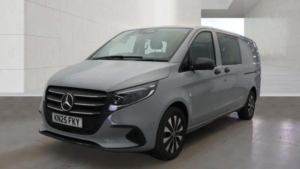 2025 Mercedes-Benz Vito 2.0 119 Cdi Select Crew Van G-Tronic Rwd L3 Euro 6 (s/s) 5dr in Grey — image 3