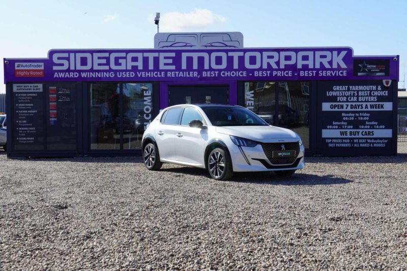 2020 Peugeot 208 1.2 Puretech Gt Line Eat Euro 6 (s/s) 5dr in White — image 1
