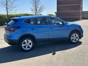 2019 Nissan Qashqai 1.5 Dci Acenta Premium in Blue — image 3