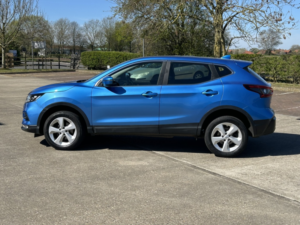 2019 Nissan Qashqai 1.5 Dci Acenta Premium in Blue — image 5