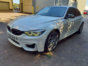 2018 BMW M3 3.0 Biturbo Competition Saloon 4dr Petrol Dct Euro 6 (s/s) (450 Ps) in White — image 3