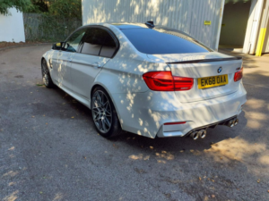 2018 BMW M3 3.0 Biturbo Competition Saloon 4dr Petrol Dct Euro 6 (s/s) (450 Ps) in White — image 4