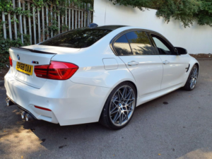 2018 BMW M3 3.0 Biturbo Competition Saloon 4dr Petrol Dct Euro 6 (s/s) (450 Ps) in White — image 6