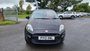 2012 Fiat Punto 1.4 Punto 1.4 8v Mta Easy 3dr in Black — image 4