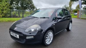 2012 Fiat Punto 1.4 Punto 1.4 8v Mta Easy 3dr in Black — image 6