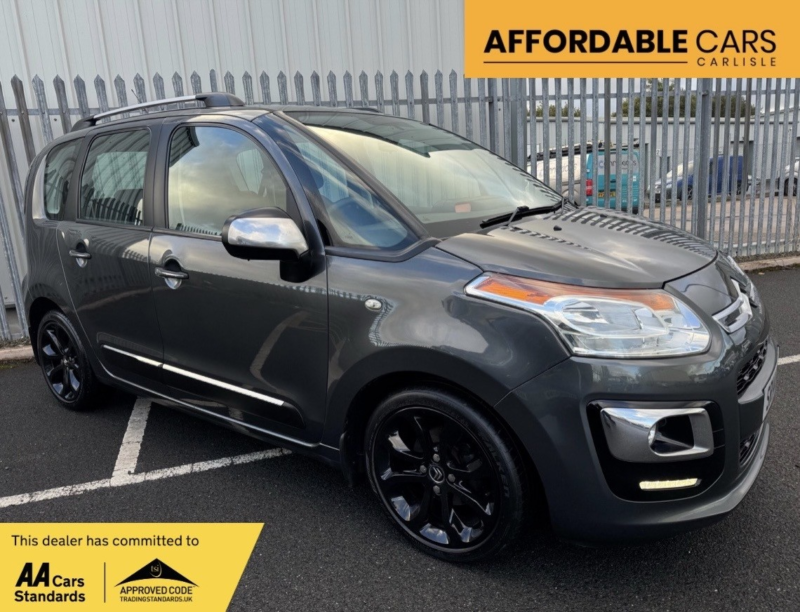 2014 Citroen C3 Picasso Selection 1.6 Hdi in Grey — image 1