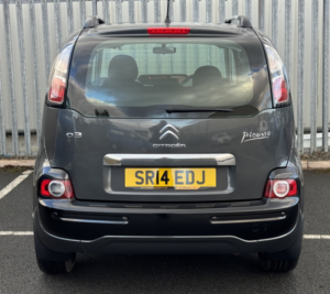 2014 Citroen C3 Picasso Selection 1.6 Hdi in Grey — image 6