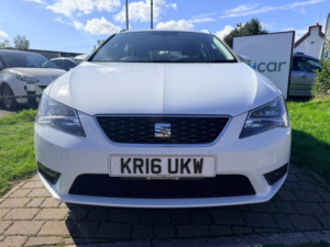 2016 SEAT Leon 1.2 Tsi Se Sport Tourer Euro 6 (s/s) 5dr in White — image 6