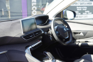 2020 Peugeot 3008 1.5 Bluehdi Allure Eat Euro 6 (s/s) 5dr in Blue — image 3