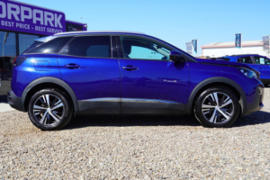 2020 Peugeot 3008 1.5 Bluehdi Allure Eat Euro 6 (s/s) 5dr in Blue — image 6