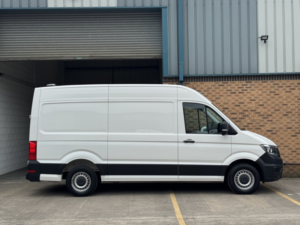 2022 Volkswagen Crafter 2.0 Tdi Cr35 Startline Business Mwb Fwd L2 High Roof Euro 6 (s/s) 5dr in White — image 4
