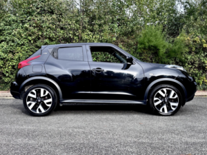 2013 Nissan Juke 1.5 Dci 8v N-Tec in Black — image 4