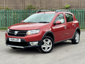 2014 Dacia Sandero Stepway 0.9 Stepway Ambiance Tce 90 in Red — image 3