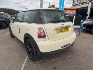 2012 MINI Hatch 1.6 One Euro 5 3dr in White — image 3