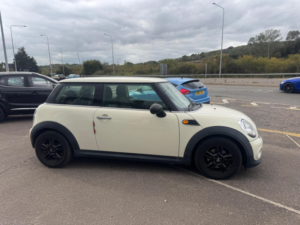 2012 MINI Hatch 1.6 One Euro 5 3dr in White — image 6