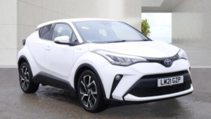 2021 Toyota C-Hr 1.8 Vvt-H Design CVT Euro 6 (s/s) 5dr in White — image 2