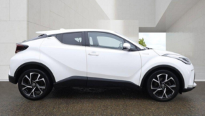 2021 Toyota C-Hr 1.8 Vvt-H Design CVT Euro 6 (s/s) 5dr in White — image 6