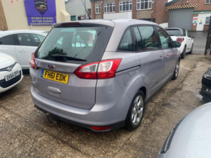 2012 Ford Grand C-Max 1.6 Zetec Euro 5 5dr in Silver — image 4