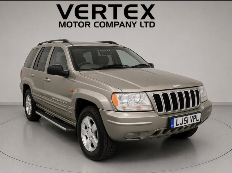 2001 Jeep Grand Cherokee 4.7 Limited 4WD 5dr in Silver — image 1