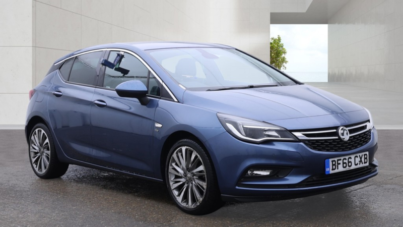 2016 Vauxhall Astra 1.4 I Turbo Elite Nav in Blue — image 1