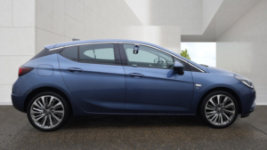 2016 Vauxhall Astra 1.4 I Turbo Elite Nav in Blue — image 5