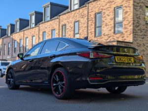 2022 Lexus Es 2.5 300h F Sport E-CVT Euro 6 (s/s) 4dr in Black — image 5
