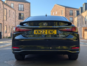 2022 Lexus Es 2.5 300h F Sport E-CVT Euro 6 (s/s) 4dr in Black — image 6