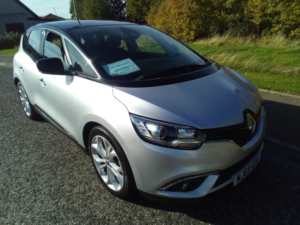 2019 Renault Scenic Iconic 1.3 Tce 140 My18 in Silver — image 2