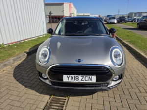 2018 MINI Clubman 1.5 Clubman Cooper in Silver — image 3