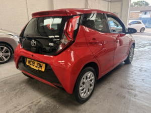 2018 Toyota Aygo 1.0 Vvt-I X-Play in Red — image 4