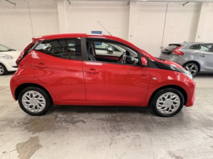 2018 Toyota Aygo 1.0 Vvt-I X-Play in Red — image 6