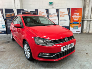 2016 Volkswagen Polo 1.0 Bluemotion Tech Match Euro 6 (s/s) 3dr in Red — image 5