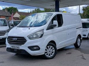 2022 Ford Transit Custom Custom 300 Limited L1 — image 3