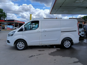 2022 Ford Transit Custom Custom 300 Limited L1 — image 5