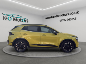 2023 Kia Sportage 1.6 T-Gdi Mhev Gt-Line Dct Euro 6 (s/s) 5dr in Yellow — image 3