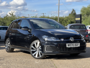 2020 Volkswagen Golf 1.4 Tsi 8.7kwh Gte Advance in Black — image 3