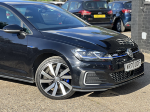 2020 Volkswagen Golf 1.4 Tsi 8.7kwh Gte Advance in Black — image 5