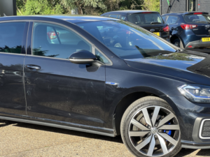 2020 Volkswagen Golf 1.4 Tsi 8.7kwh Gte Advance in Black — image 6
