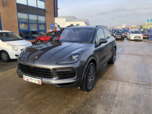 2021 Porsche Cayenne 3.0 T V6 in Grey — image 4
