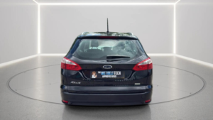 2014 Ford Focus 1.0t Ecoboost Zetec Euro 5 (s/s) 5dr in Black — image 6