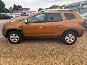 2018 Dacia Duster 1.6 Sce Comfort 4WD Euro 6 (s/s) 5dr in Orange — image 4
