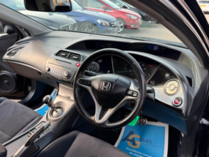 2007 Honda Civic 1.8 I-Vtec Sport 5dr in Black — image 3