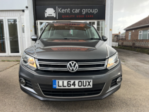 2014 Volkswagen Tiguan 2.0 Tdi Bluemotion Tech Match in Grey — image 4