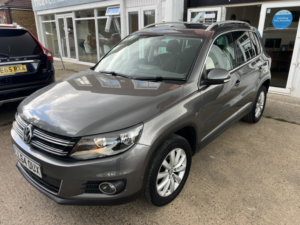 2014 Volkswagen Tiguan 2.0 Tdi Bluemotion Tech Match in Grey — image 5