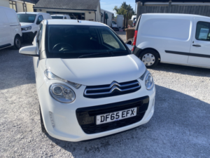 2015 Citroen C1 1.0 Vti Flair in White — image 4