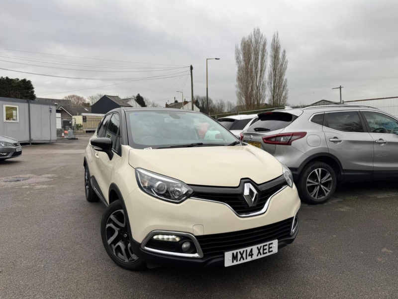 2014 Renault Captur 1.2 Tce Dynamique S Medianav Edc Euro 5 5dr in White — image 1